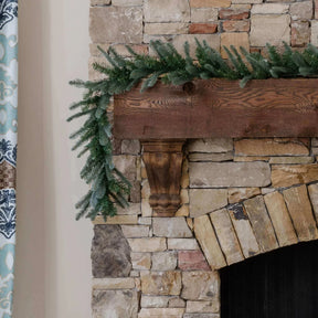 Guirlanda de abeto nobre de com luzes LED brancas quentes (acionada por tomada)